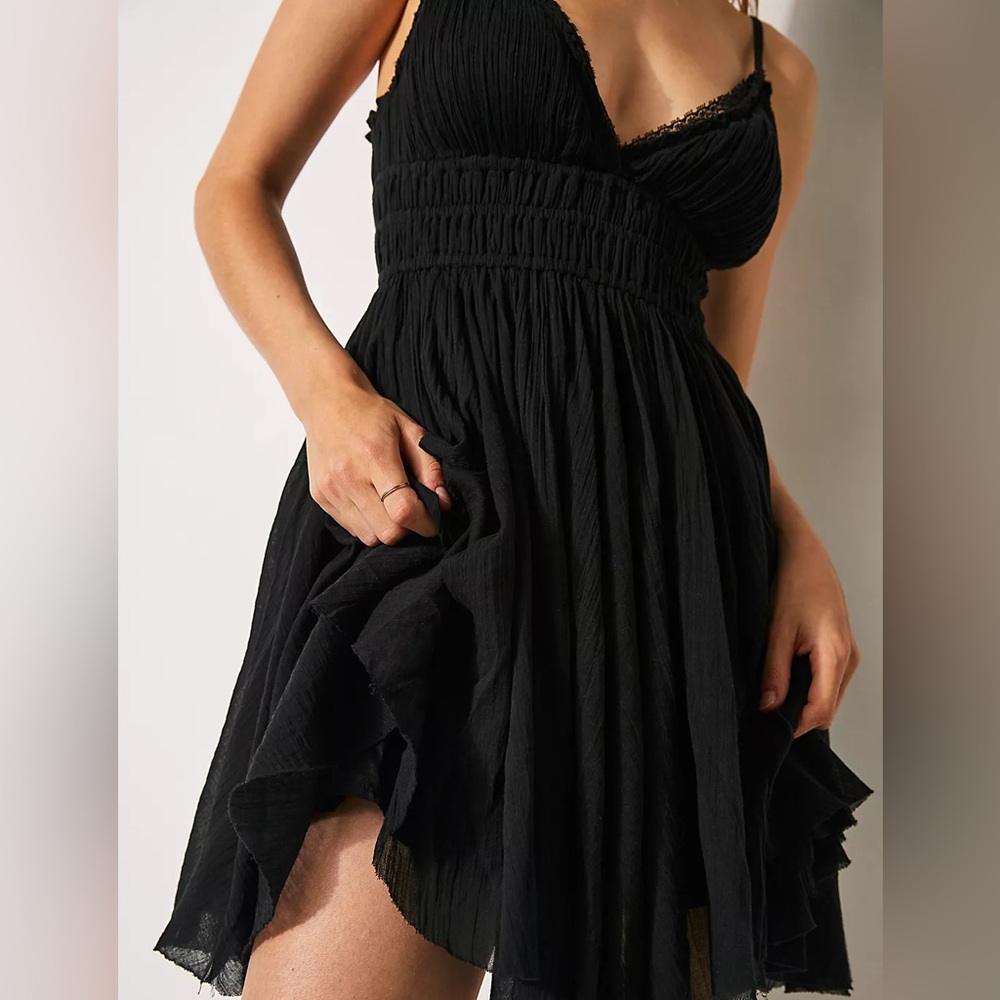 Free People One Delia Slip - Picture 3 of 8